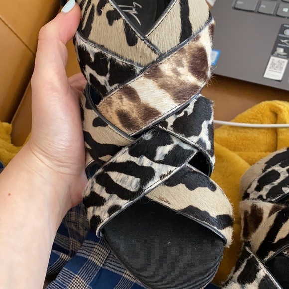 Giuseppe Zanotti / Alien Dubai Pony sandal Crisscross Heel Animal Print 38.5 - Picture 4 of 7